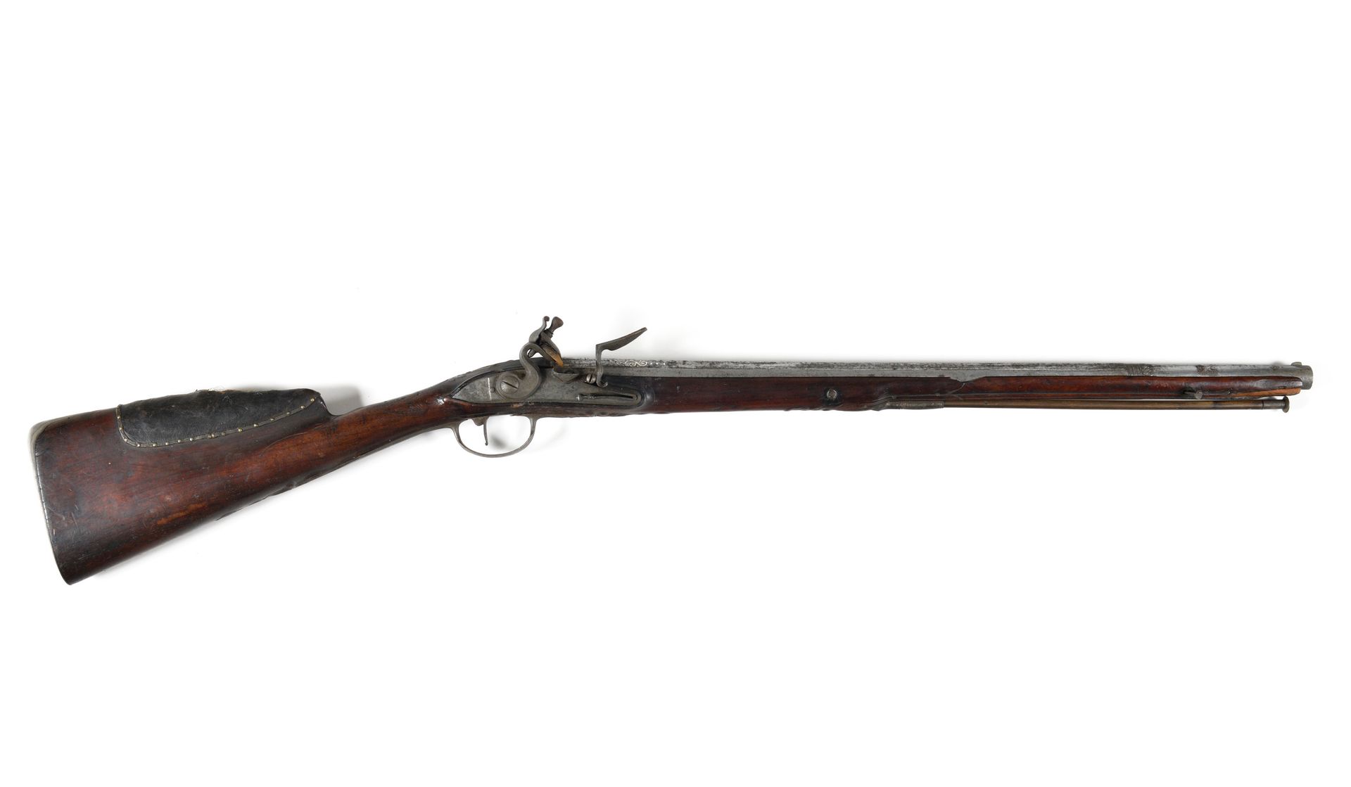 Null Flintlock hunting rifle. Round muzzle, then fluted barrel, chased and decor&hellip;