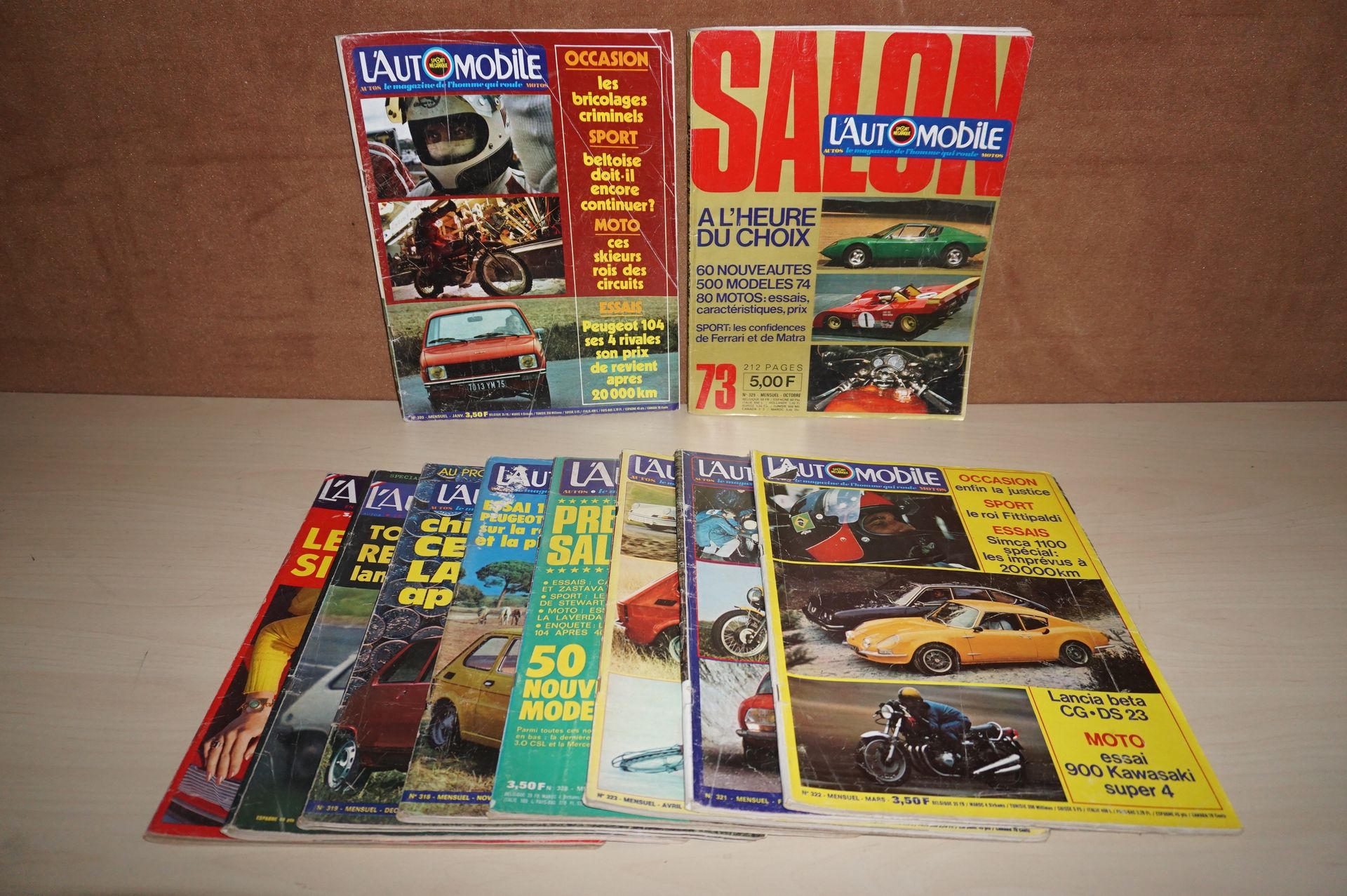 Null Lot of 10 magazines "L'automobile" : 
The magazine of the man who drives".