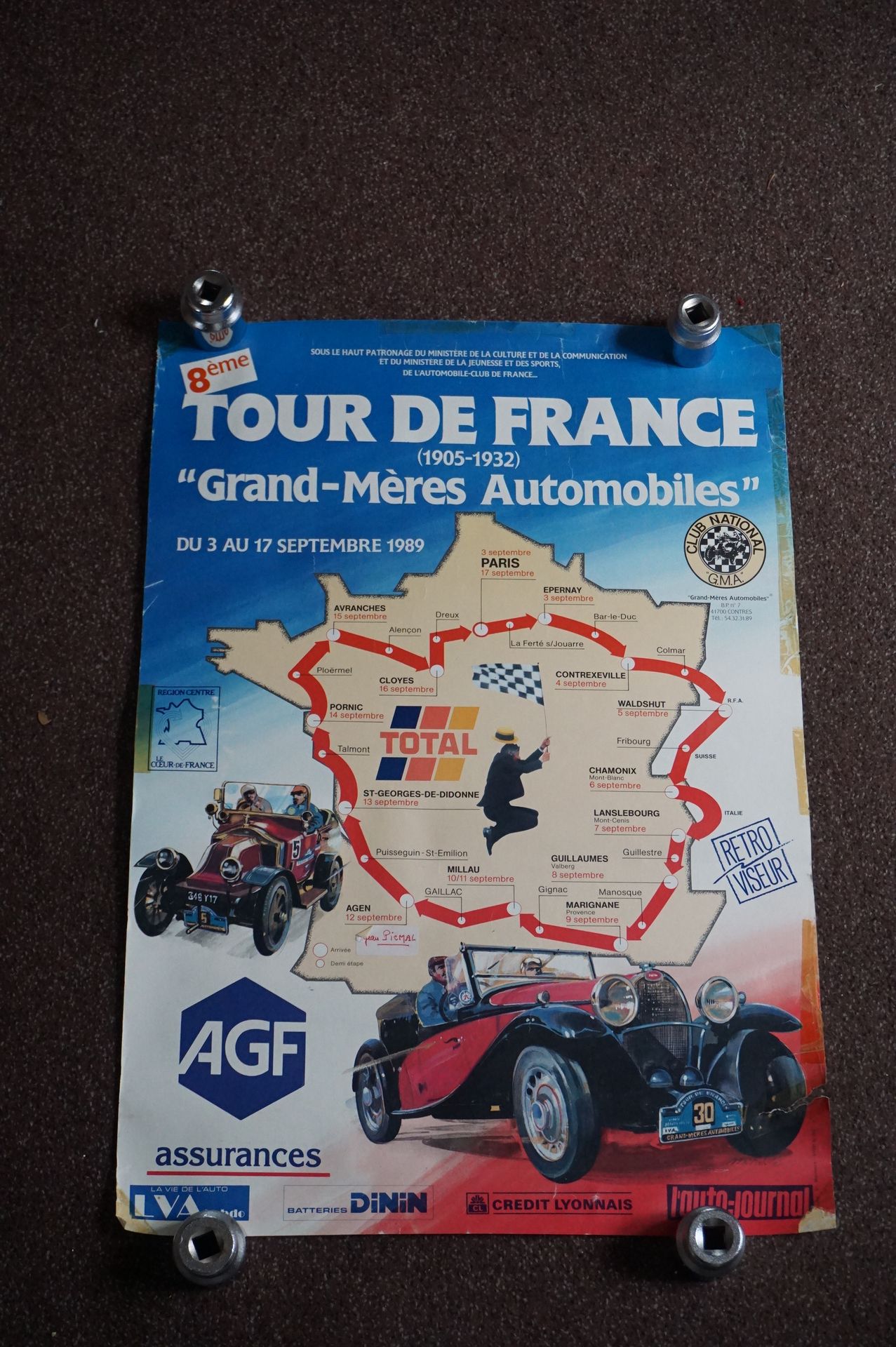 Null Affiche "8e Tour de France des Grand Mères 
Automobiles"