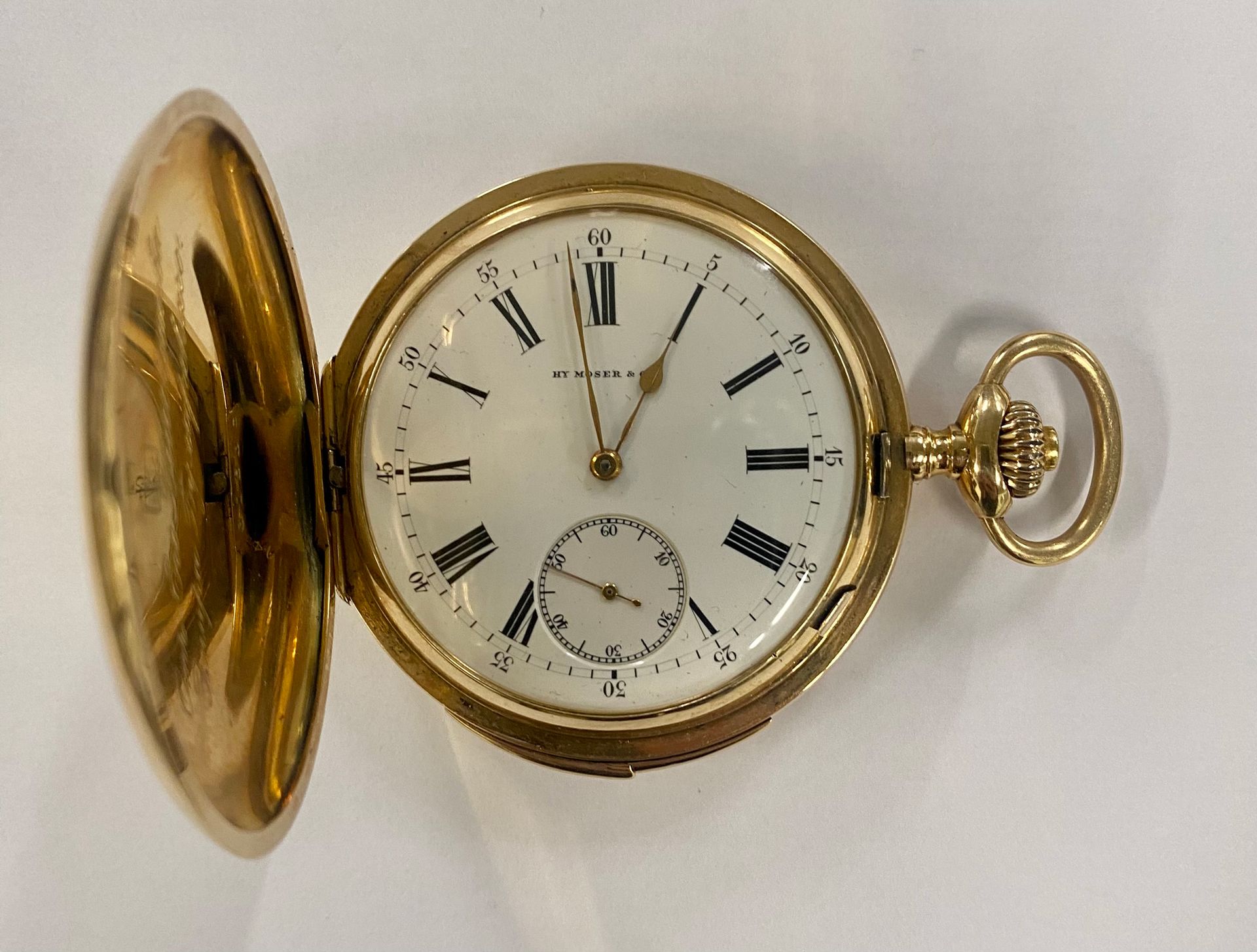 Null HY MOSER & Co.

Savonnette-Uhr mit Schlagwerk aus 14 Karat Gelbgold (585 Ta&hellip;
