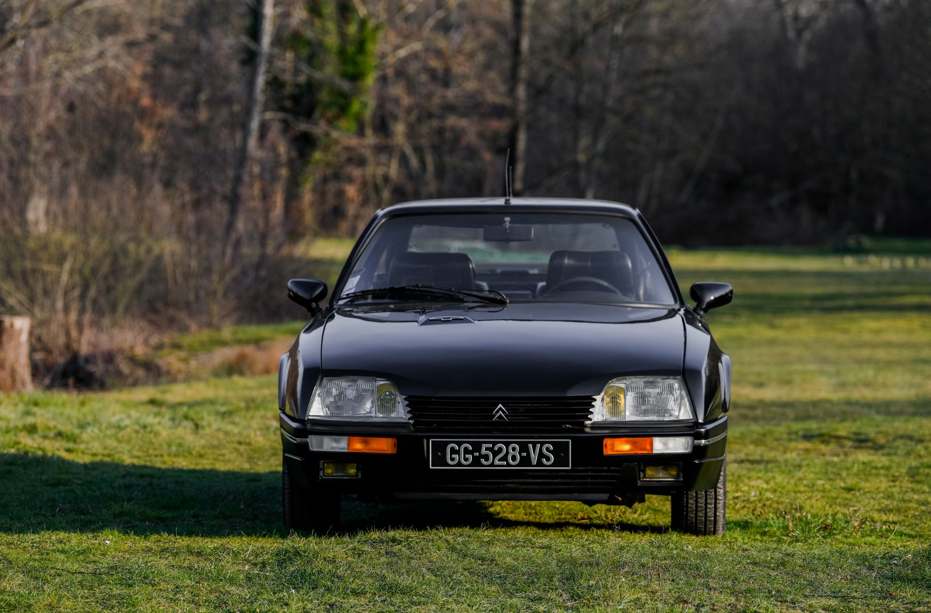 Null 1987年 雪铁龙
类型：CX GTI Turbo 2
序列号: VF7MANK0003NK2961
18 300欧元的修复费用
收藏家的灰色卡片
1&hellip;