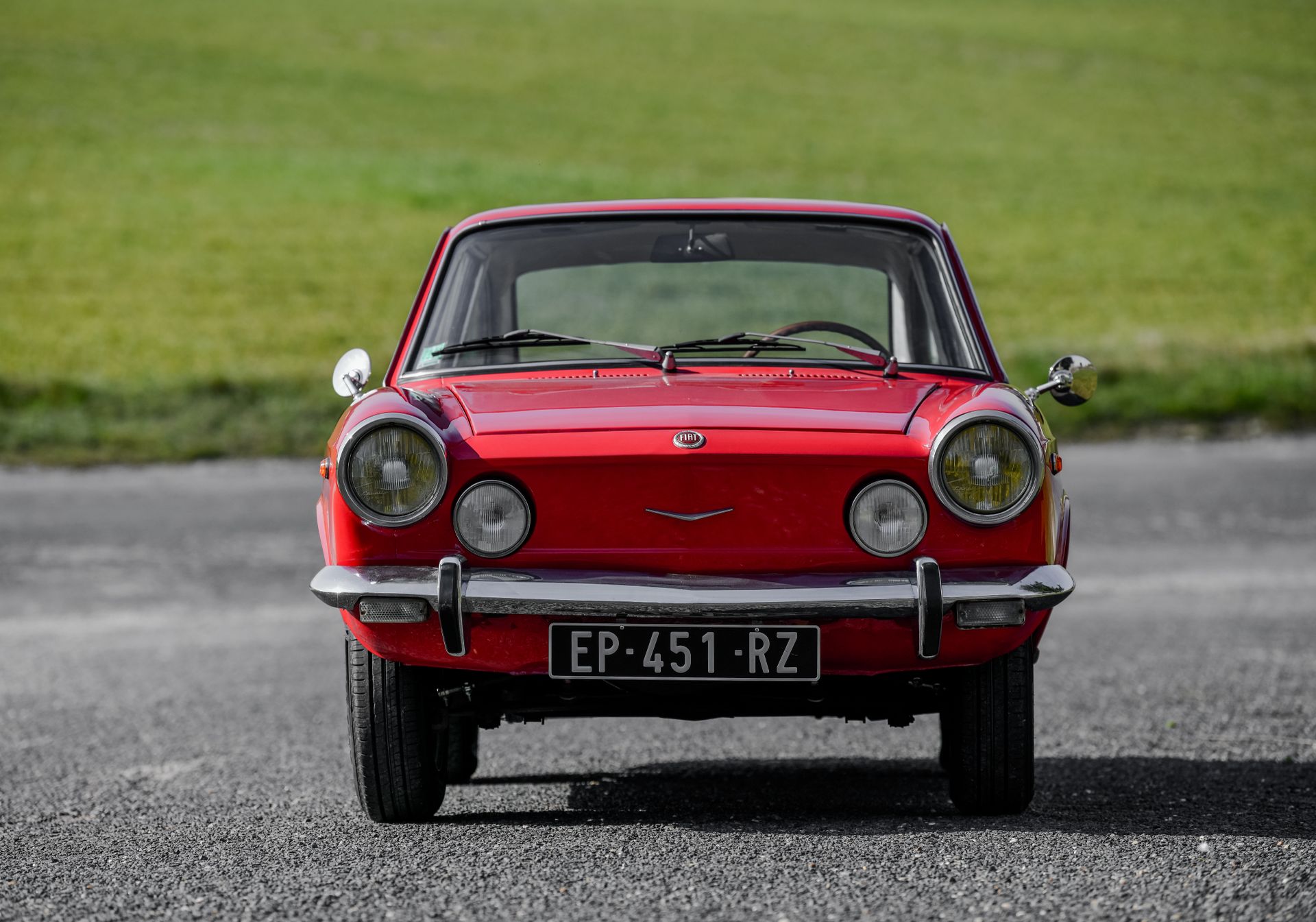 Null 1969 FIAT 850 SPORT COUPE
Seriennummer: 278799
Französischer Fahrzeugschein&hellip;