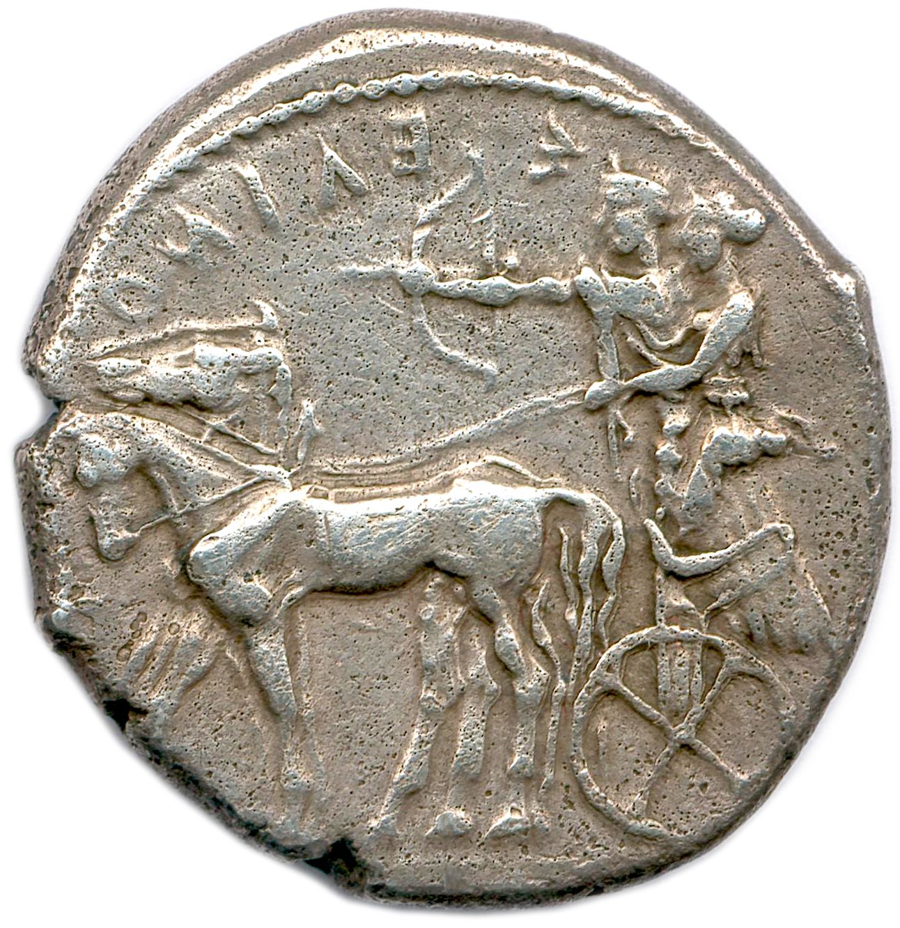 Null SICILE – SÉLINONTE 466-415
Artémis et Apollon dans un quadrige. Artémis tie&hellip;