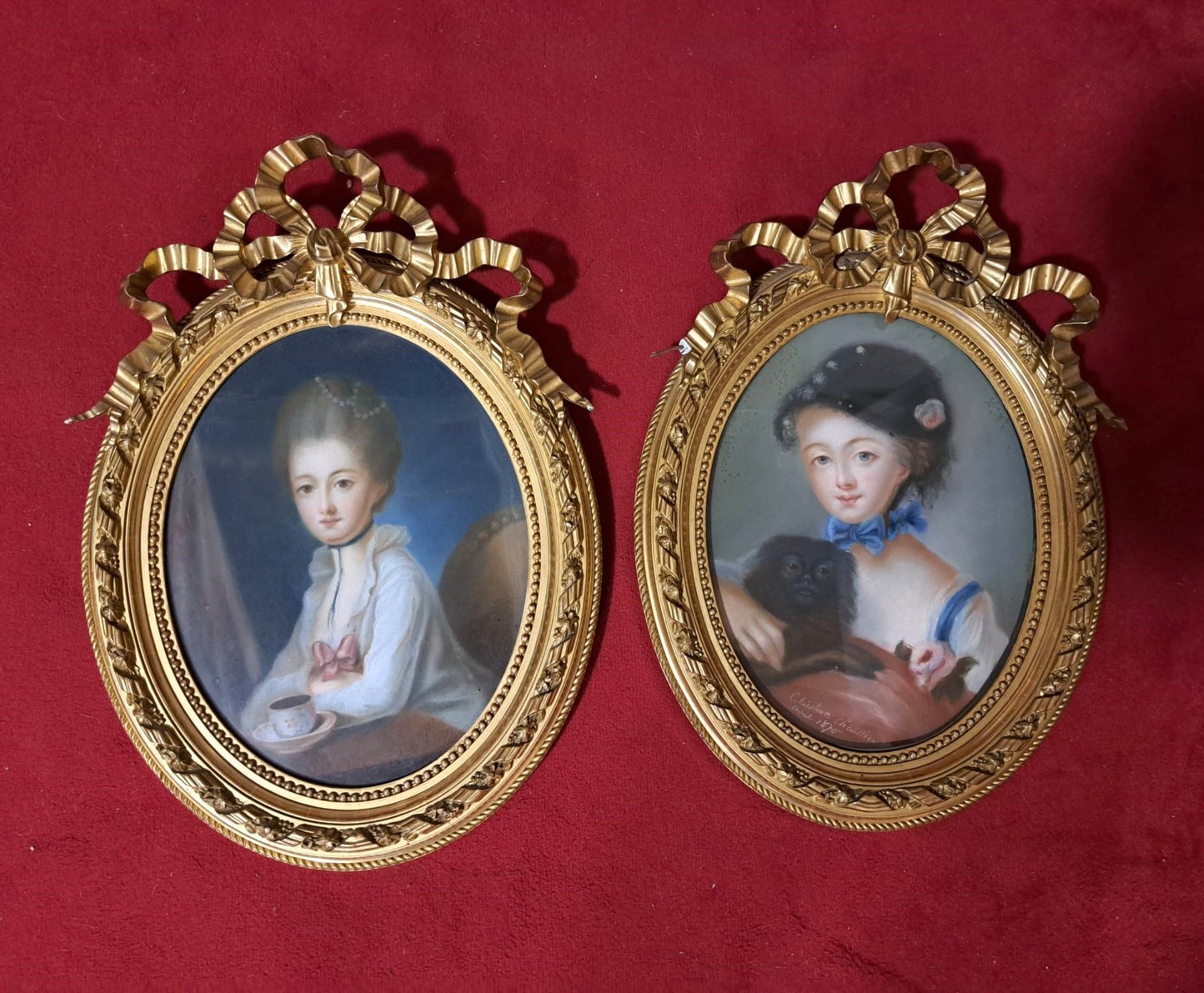 Null Christine CHAUSSIER (XIXe siècle)
Portraits de jeunes filles
Paire de paste&hellip;