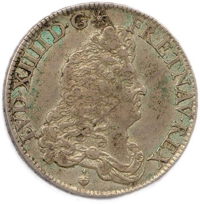 Null LOUIS XIV 1643 – 1715

Demi-écu d’argent de Flandre dit « Carambole » 

(gl&hellip;