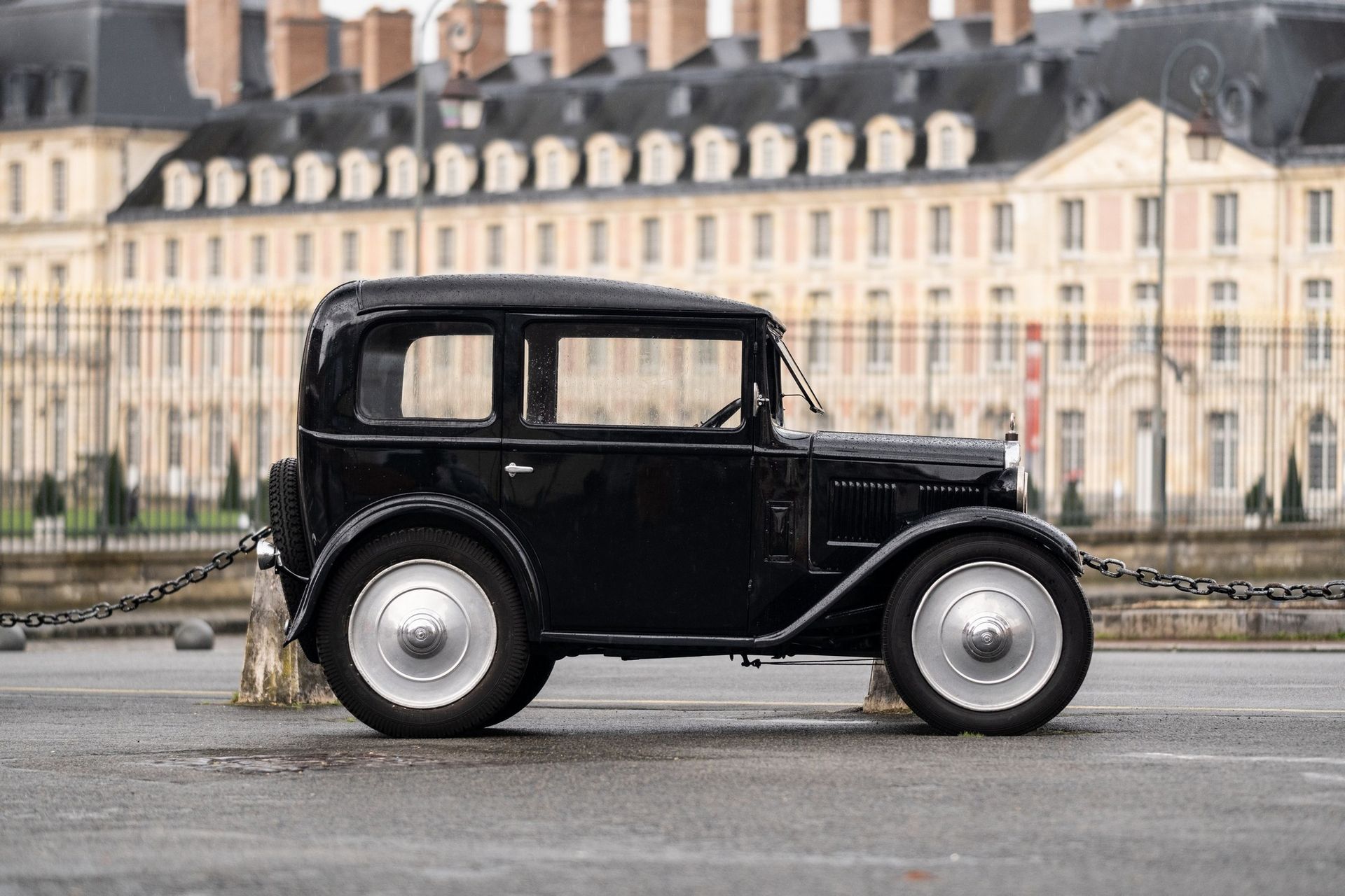 Austin Seven RM Saloon 1931 底盘编号 136 411 
发动机编号 137 146 
法国注册 



图中所示车型是 1930 年&hellip;