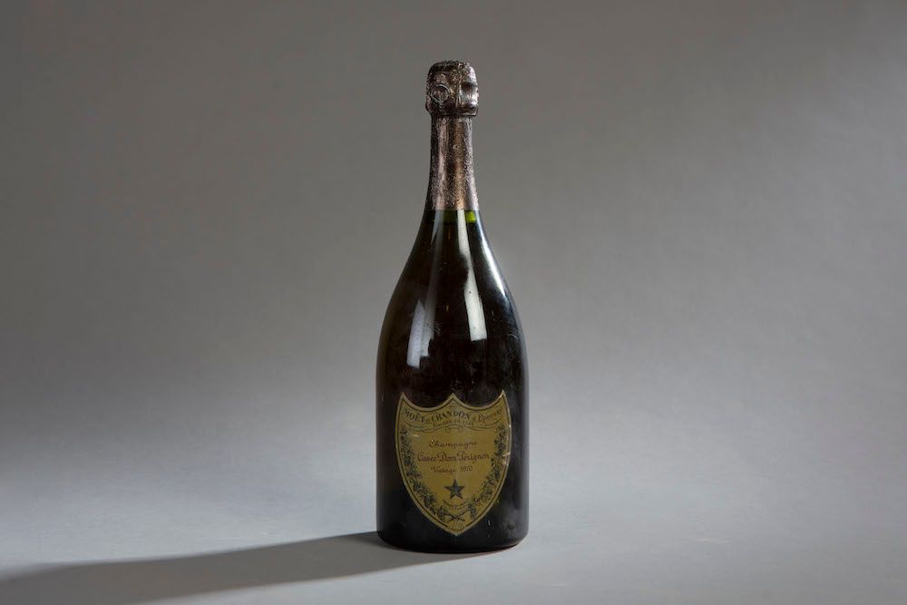 Null 1 bottiglia di CHAMPAGNE "Dom Pérignon", Moët Chandon 1970 (es, ela, J)