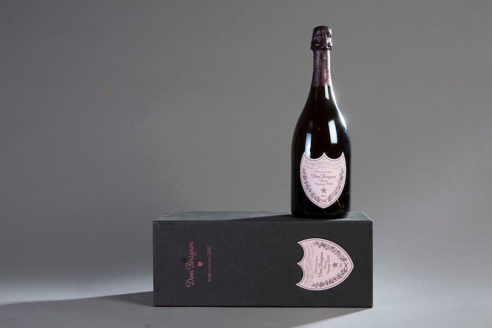 Null 1 bottiglia di CHAMPAGNE "Dom Pérignon", Moët Chandon 2000 (rosé, in scatol&hellip;