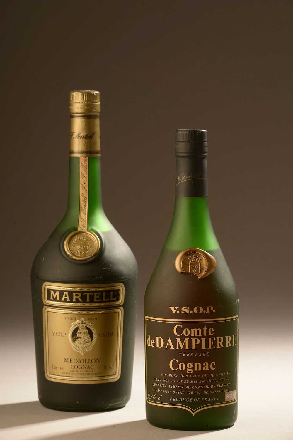 Null 2 botellas de COGNAC (Martell, Comte de Dampierre)
