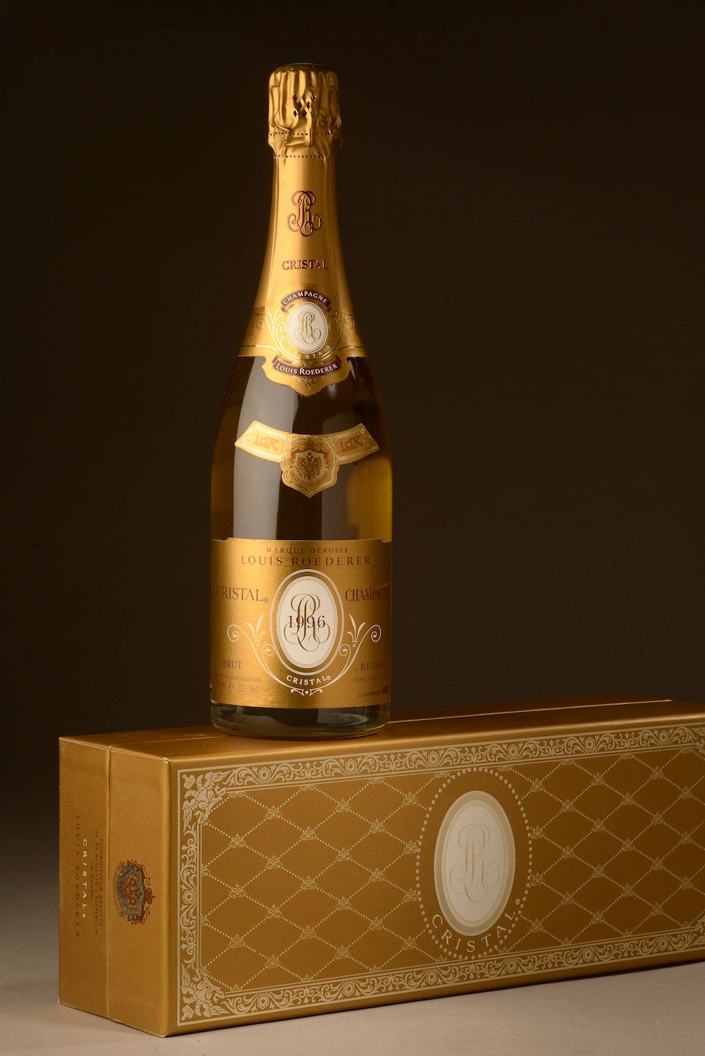 Null 1 Flasche CHAMPAGNE "Cristal", L. Roederer 1996 (Schatulle)
