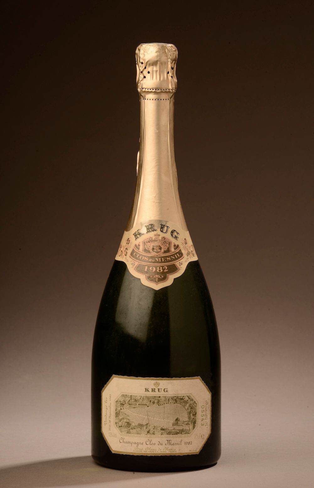 Null 1 Flasche CHAMPAGNE "Clos du Mesnil", Krug 1982