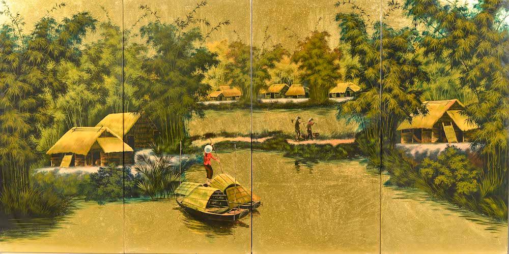 Null 漆板分四部分，黑色背景上的亚洲河流场景的多色和金色装饰（小部分缺失）。

越南，20世纪。

高度：49厘米49 cm - 宽度 : 98 cm