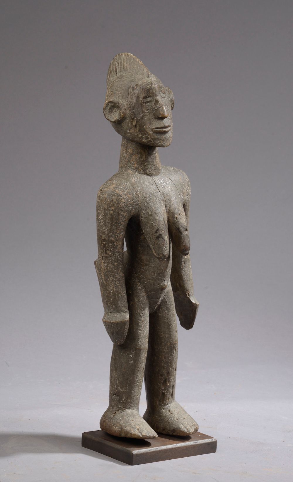 Null MOSSI-Statue, Burkina Faso. 


Holz.


Höhe. : 55 cm