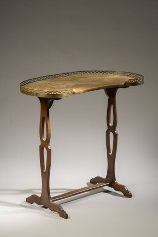 Null Petite table de salon, le plateau en forme de haricot à galerie, les jambag&hellip;