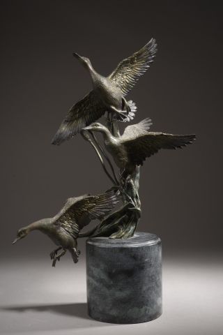 Null Im Geschmack von Pierre-Jules MÈNE.

Flug von Enten.

Bronze mit grüner und&hellip;