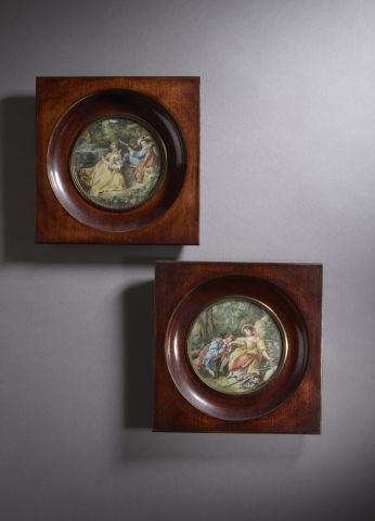 Null 一对表现18世纪风格的英勇场景的微型画。

19世纪末或20世纪初。

直径：7.5厘米（目测）。