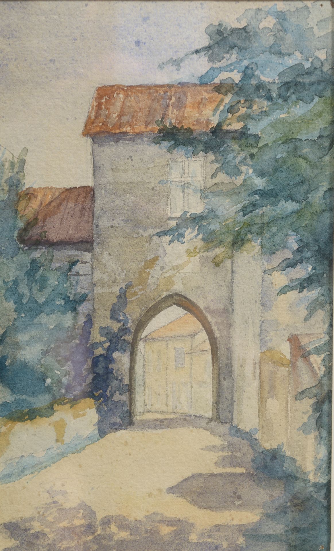 Null 20世纪的法国学校。

"老医院的门廊与Lauvec小姐"。

水彩画，有标题，日期为1918年7月30日，背面写有Charroux。

高度：21.&hellip;