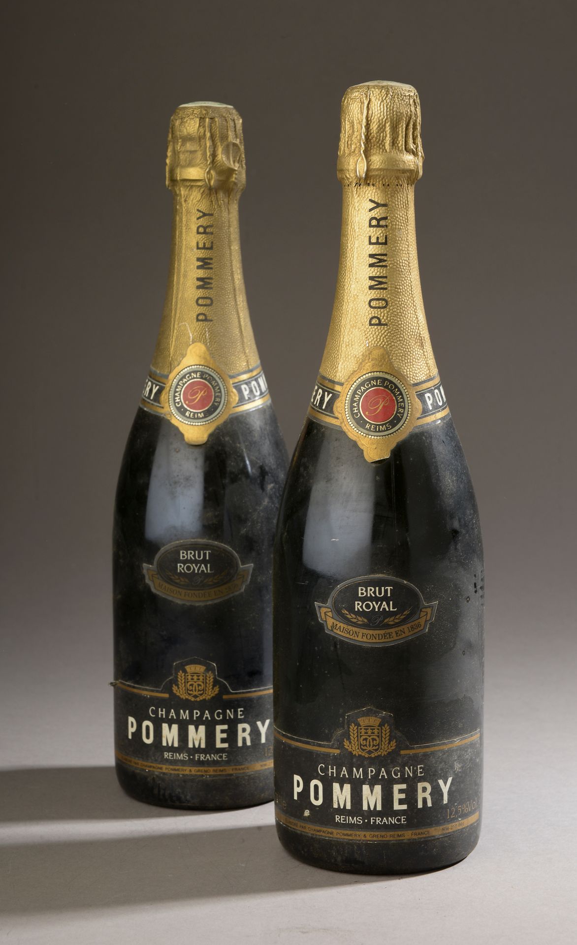 Null 2 bouteilles CHAMPAGNE Pommery (ela)
