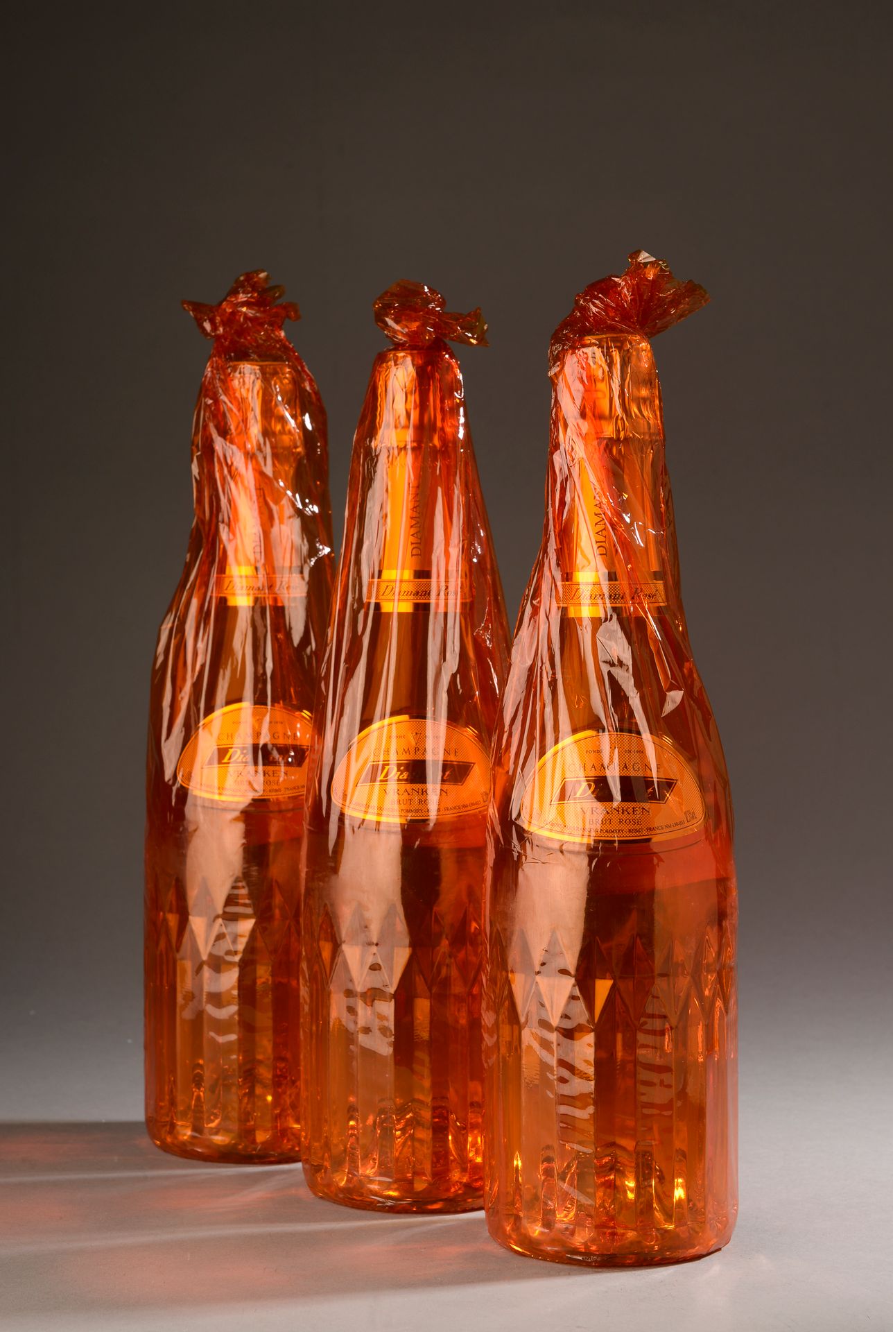 Null 3 bouteilles CHAMPAGNE "Diamant", Vranken (rosé)