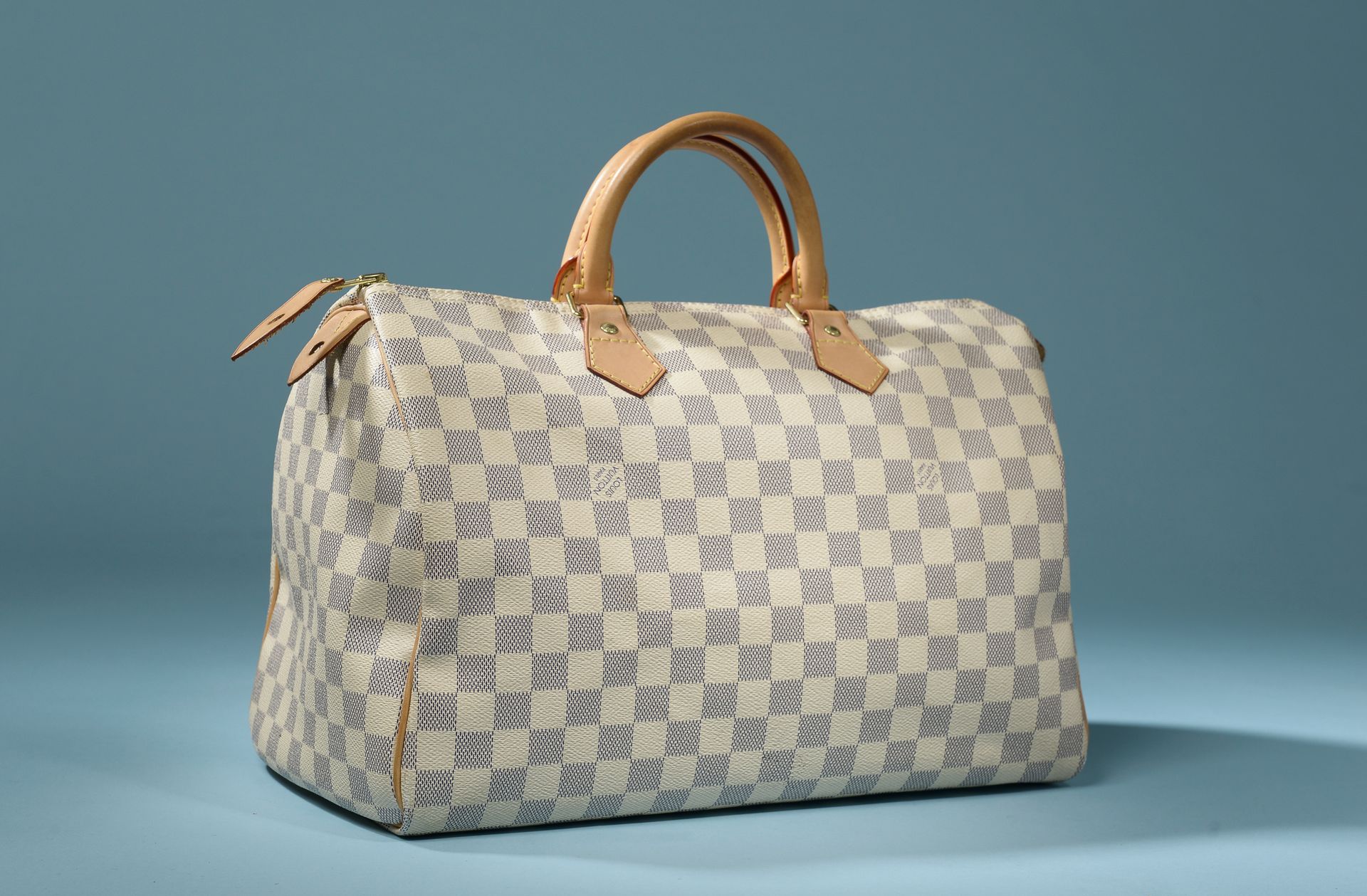 LOUIS VUITTON Speedy. Handbag in azure checkerboard c…