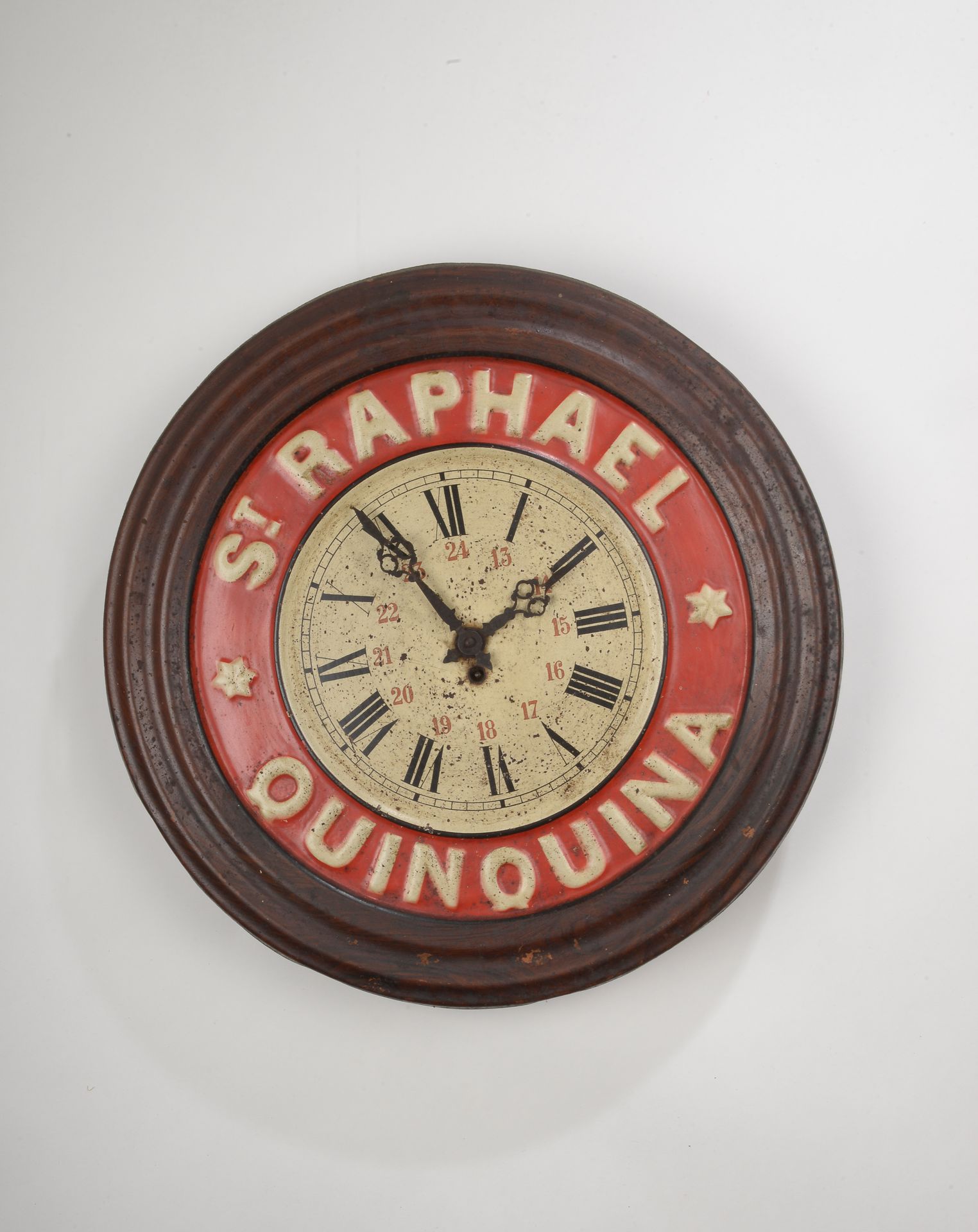 Null St Raphael Quiquina clock

enamelled plate