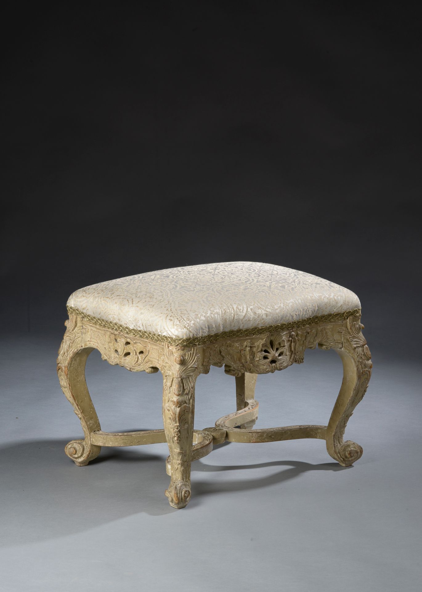 Null Stool in carved wood and relacquered cream with openwork decoration of acan&hellip;
