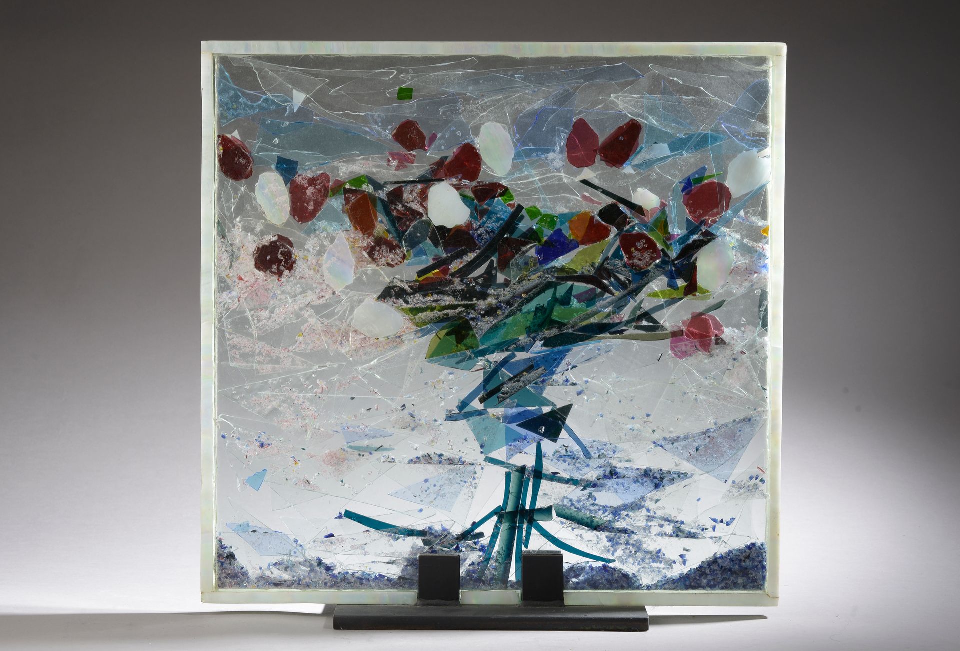 Null Béatrice HERMITTE (XXth century).
The bouquet.
Panel of colored glass broke&hellip;