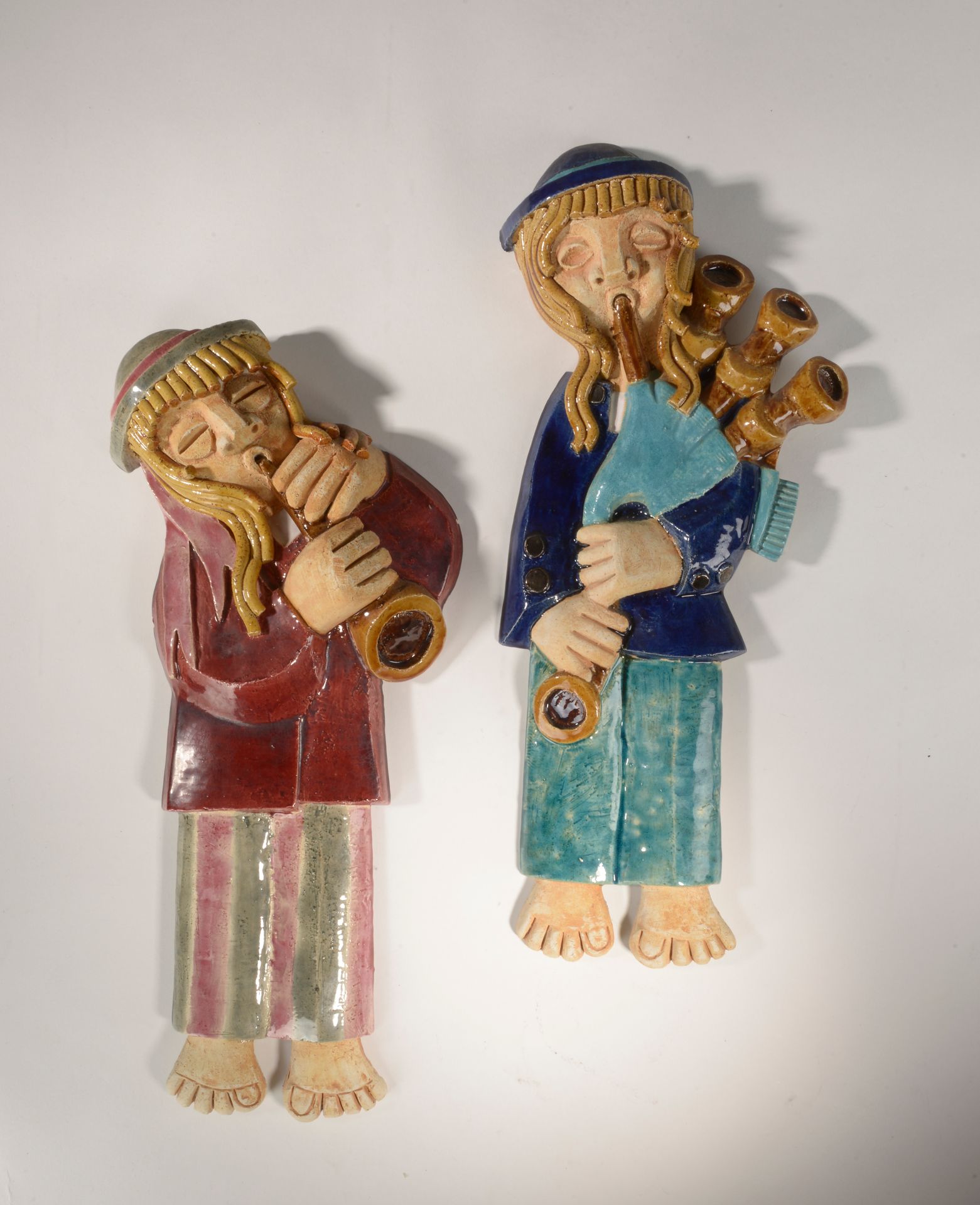 Null CERAMICS OF KERBIGOT. 
Breton musicians. 
Two subjects of application in st&hellip;