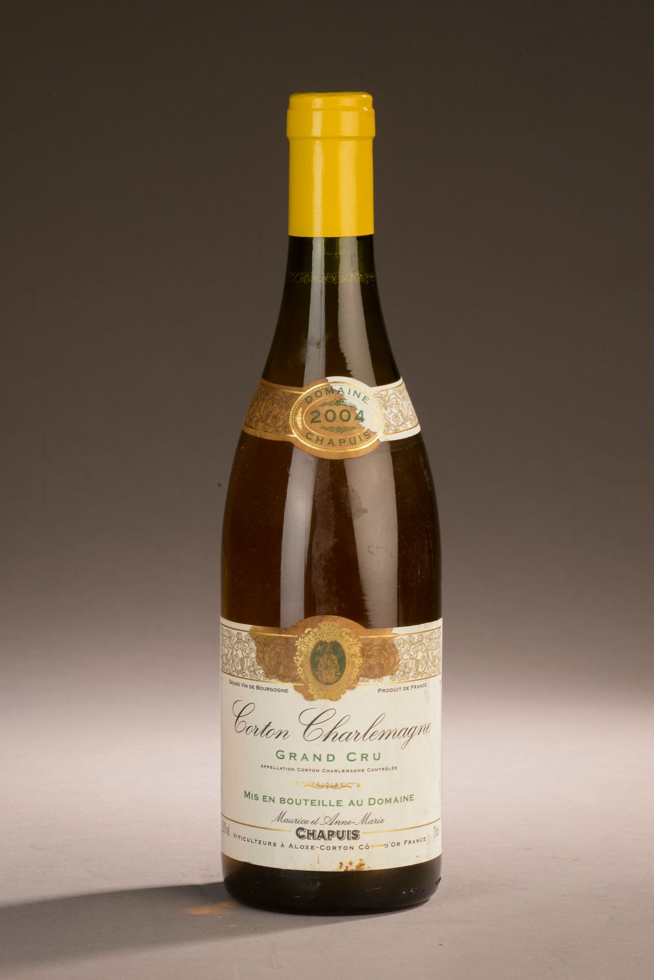 Null 1瓶CORTON CHARLEMAGNE, Chapuis 2004（和）。