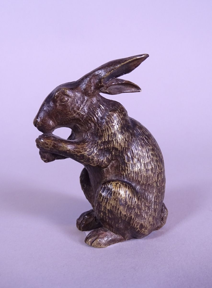 Null Escultura de bronce -Conejo- marca del fundador SUSSE FR. H:7,5cm