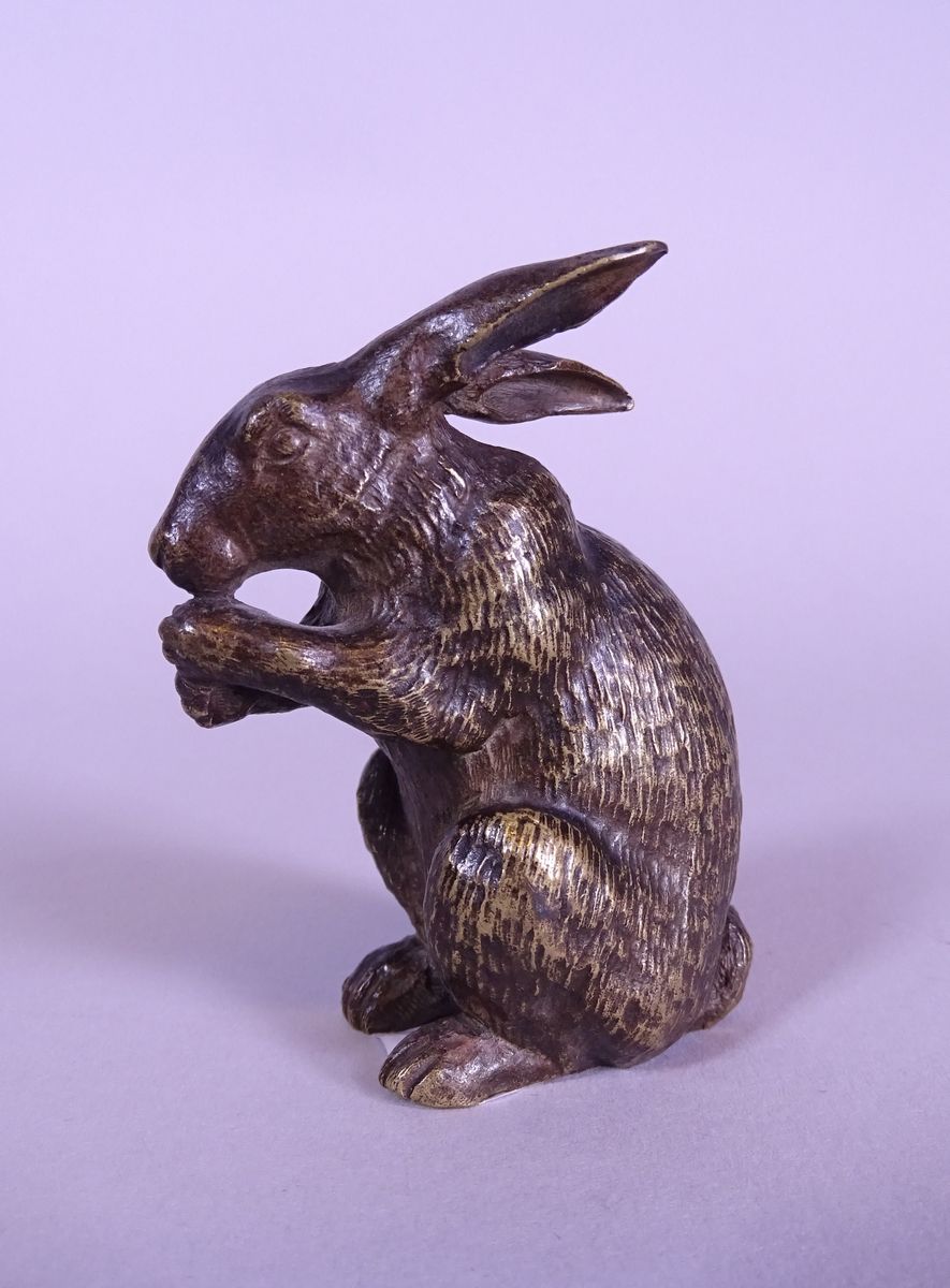 Null Sculpture Bronze -Lapin- marque de fondeur SUSSE FR. H:7,5cm