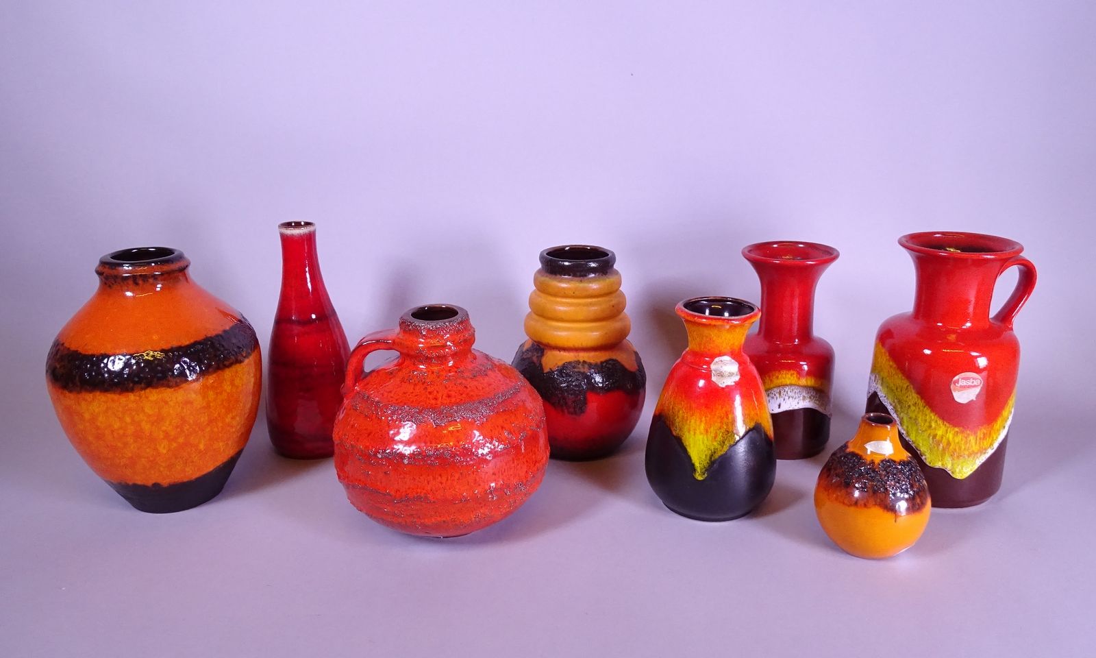 Null 陶瓷：（8）复古陶器8个花瓶，包括Jasba，Kreutz，Bay，.约1970年