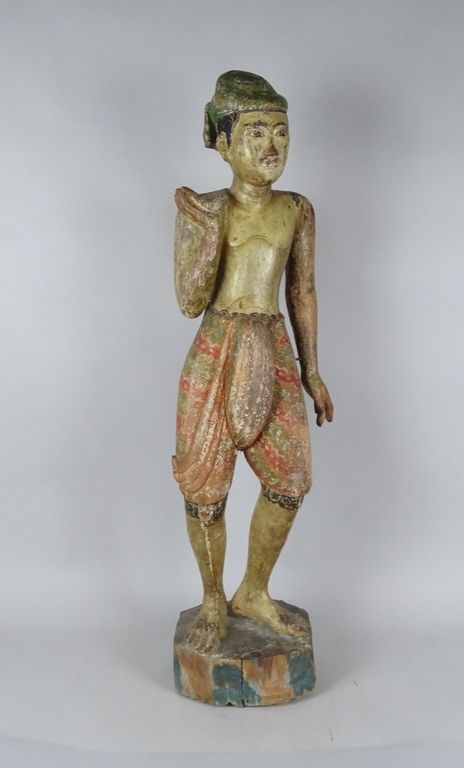 Null Asiatique: Sculpture en bois polychrome -Serviteur debout- anonyme 19eS H:9&hellip;