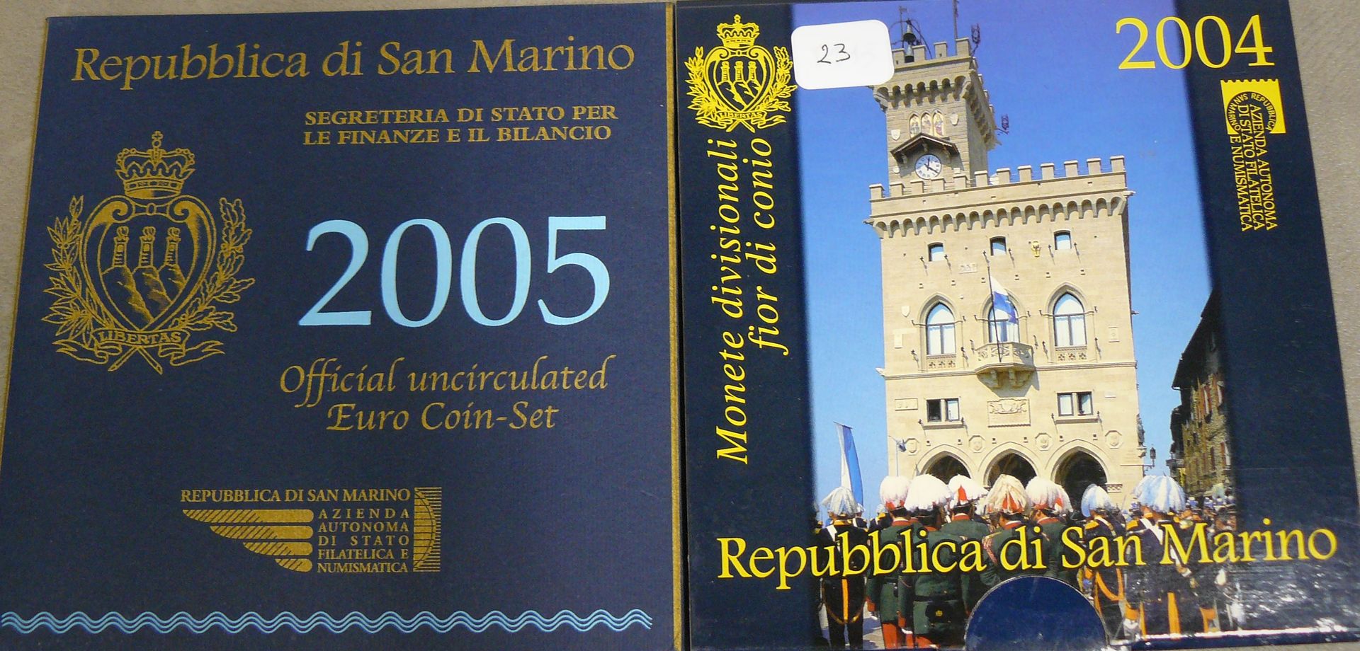 Null San Marin - un lot de 2 séries euro - 2004 et 2005 - FDC