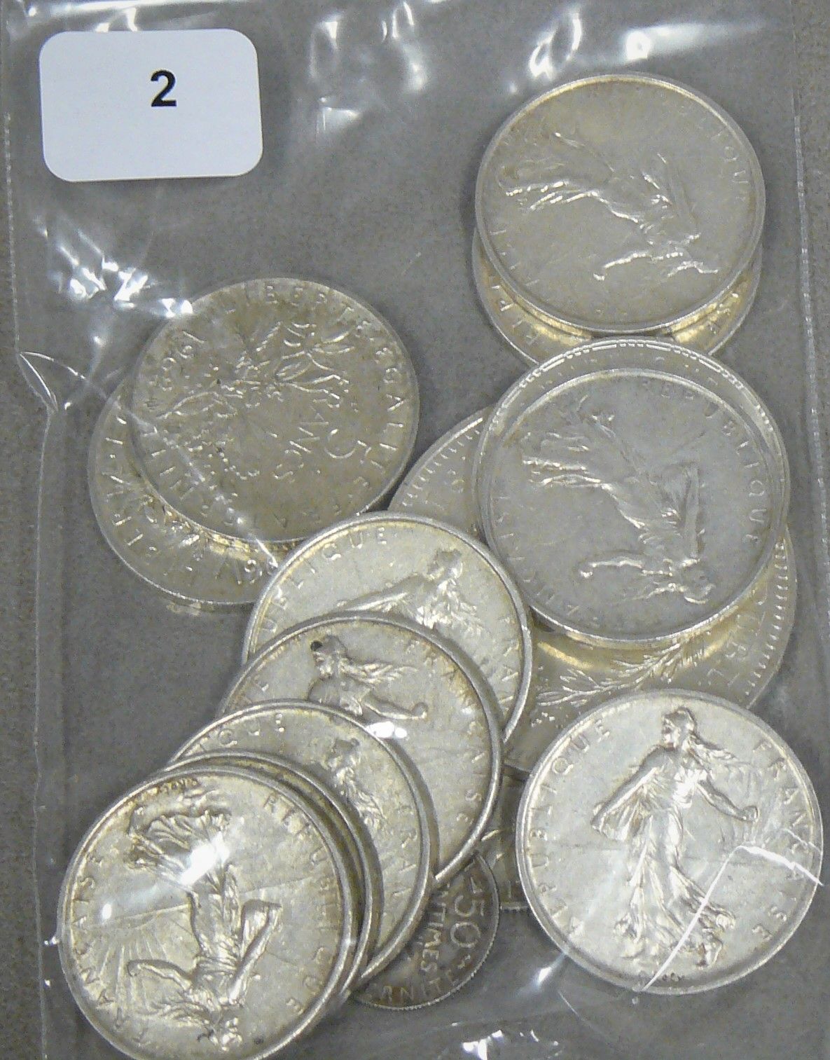 ARGENT un lot de 11 pièces de 5 francs Semeuse en argent - 1960 (3), 1961, 1962,&hellip;