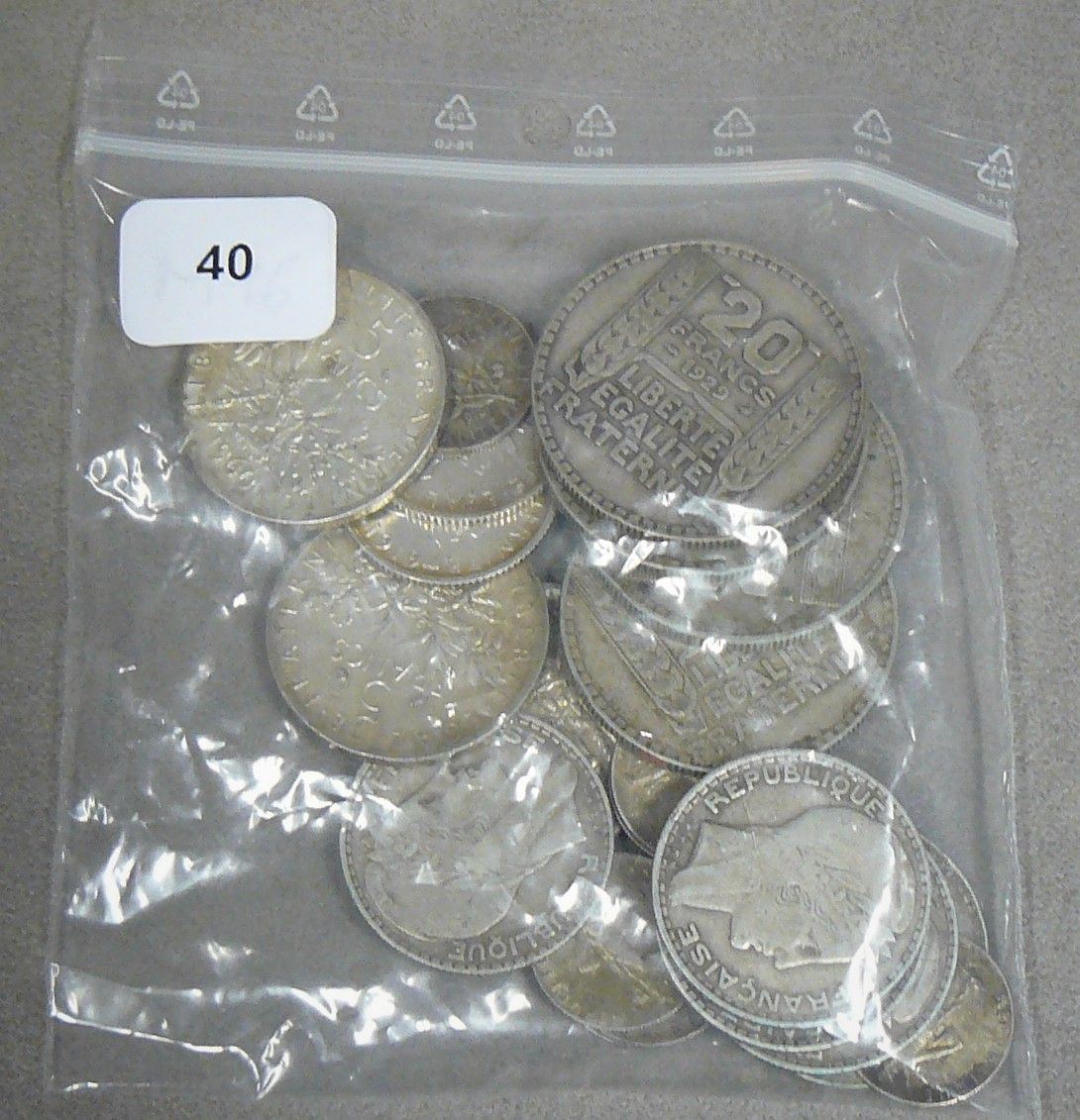 ARGENT France - un lot de 23 monnaies en argent diverses dont - 20 Fr Turin (4) &hellip;