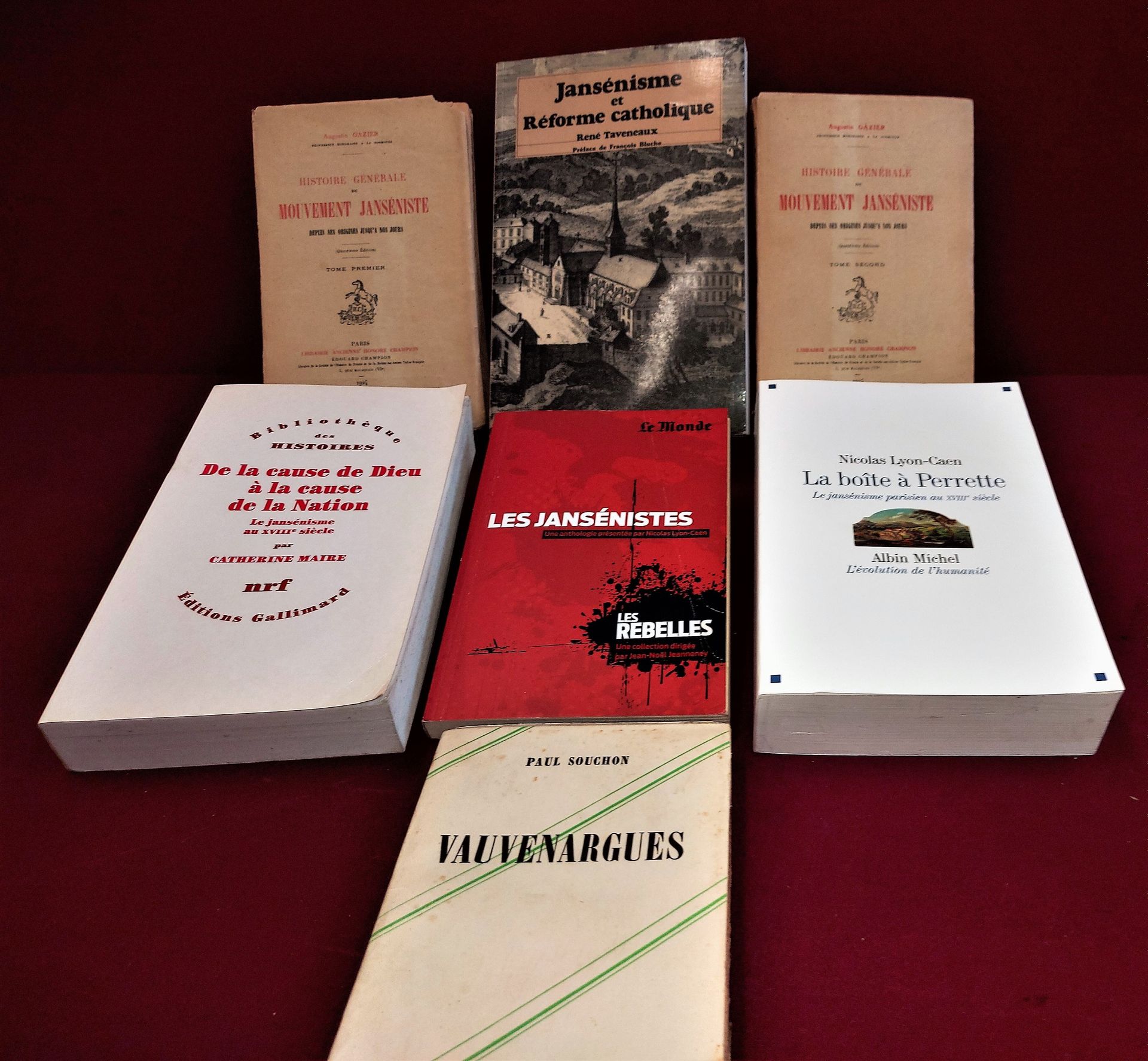 JANSENISME 一批7本关于詹森主义的书，包括:詹森主义运动的一般历史，共2卷
