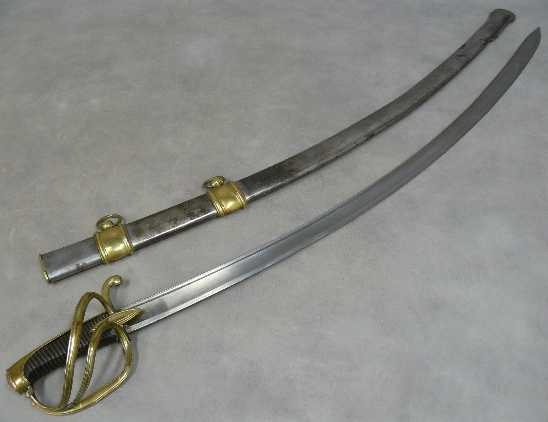 Null a light cavalry saber Officer year XI, beautiful round-backed blade without&hellip;