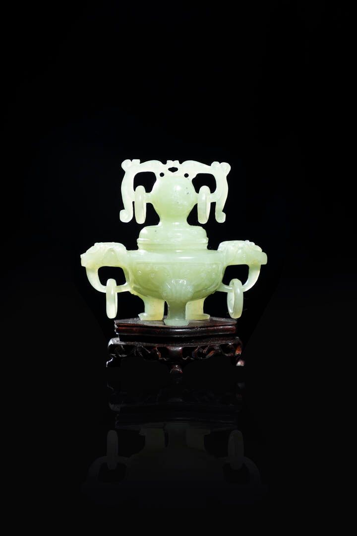 INCENSIERE INCENSIERE
Jadeite incense burner, China, Republic, 20th cent.
H cm 1&hellip;