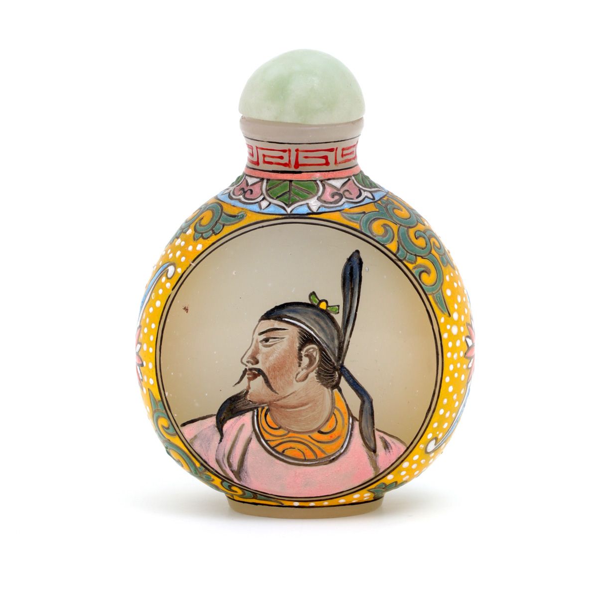 A SNUFF-BOTTLE A SNUFF-BOTTLE Chinese glass, polychrome decoration depicting bus&hellip;