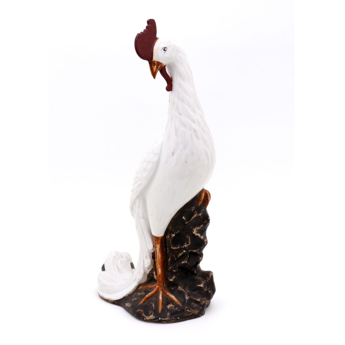 AN EXOTIC BIRD AN EXOTIC BIRD Chinese porcelain, Qing Dynasty, naturalist decora&hellip;