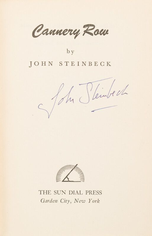 Null 斯廷贝克(John)(1902-1968) 

罐头厂街。

纽约，Sun Dial重印版，1946年。8开本，全红布装订，图文并茂的防尘套（有部分损&hellip;