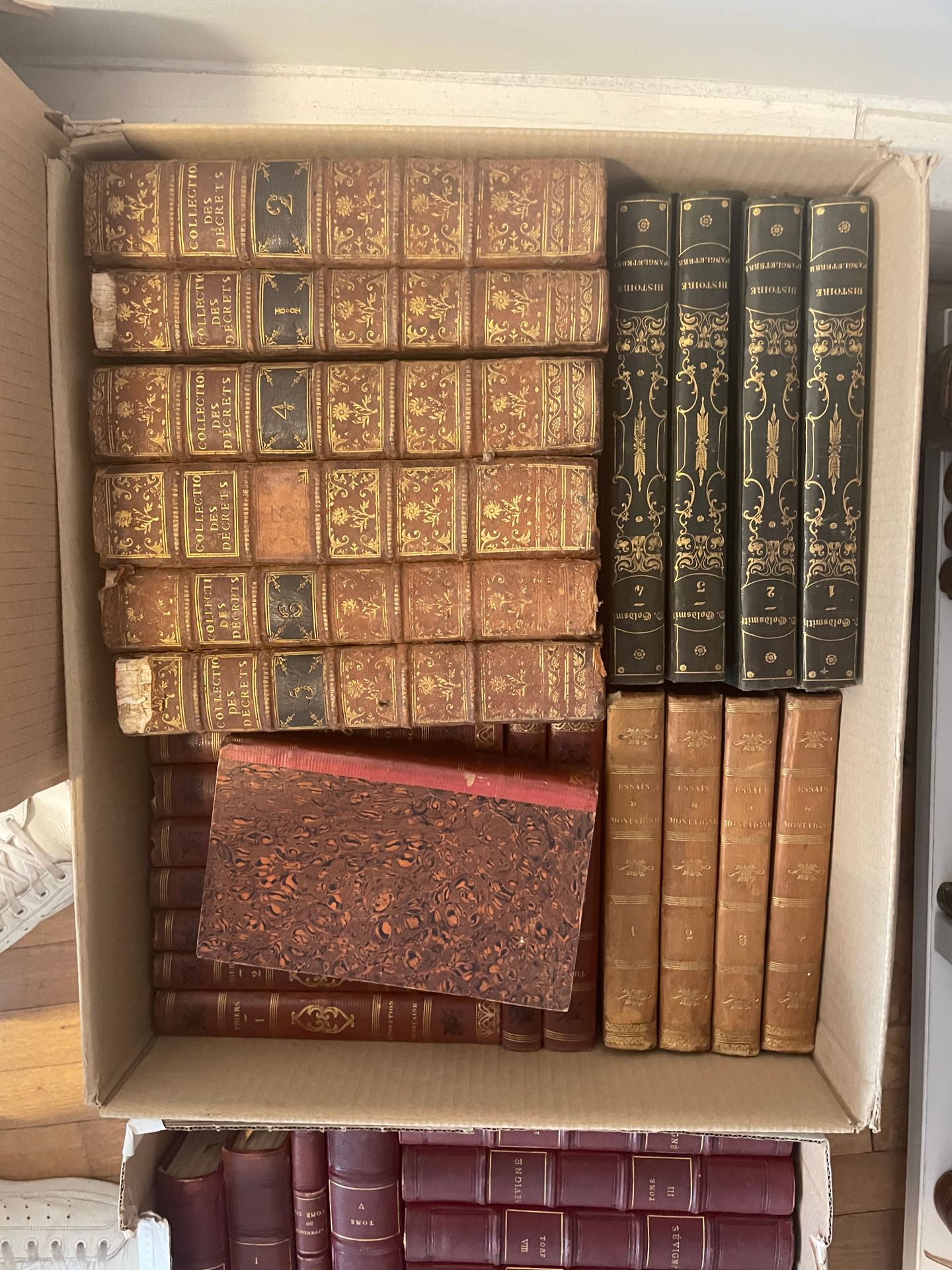 Null Lot of miscellaneous bound books