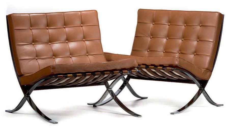 Ludwig Mies van der Rohe (1886-1969) Paire de fauteuils modèle «Barcelona», en a&hellip;