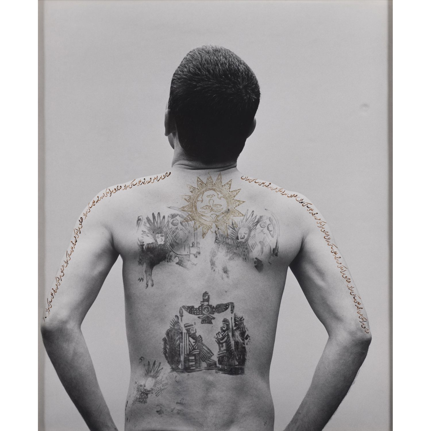 Null 萨德格-提拉夫坎（1965-2013年

身体曲线和铭文, 2002

用墨水加强的银色印刷品

独特的作品

59 x 48.5厘米

出处：巴黎V&hellip;
