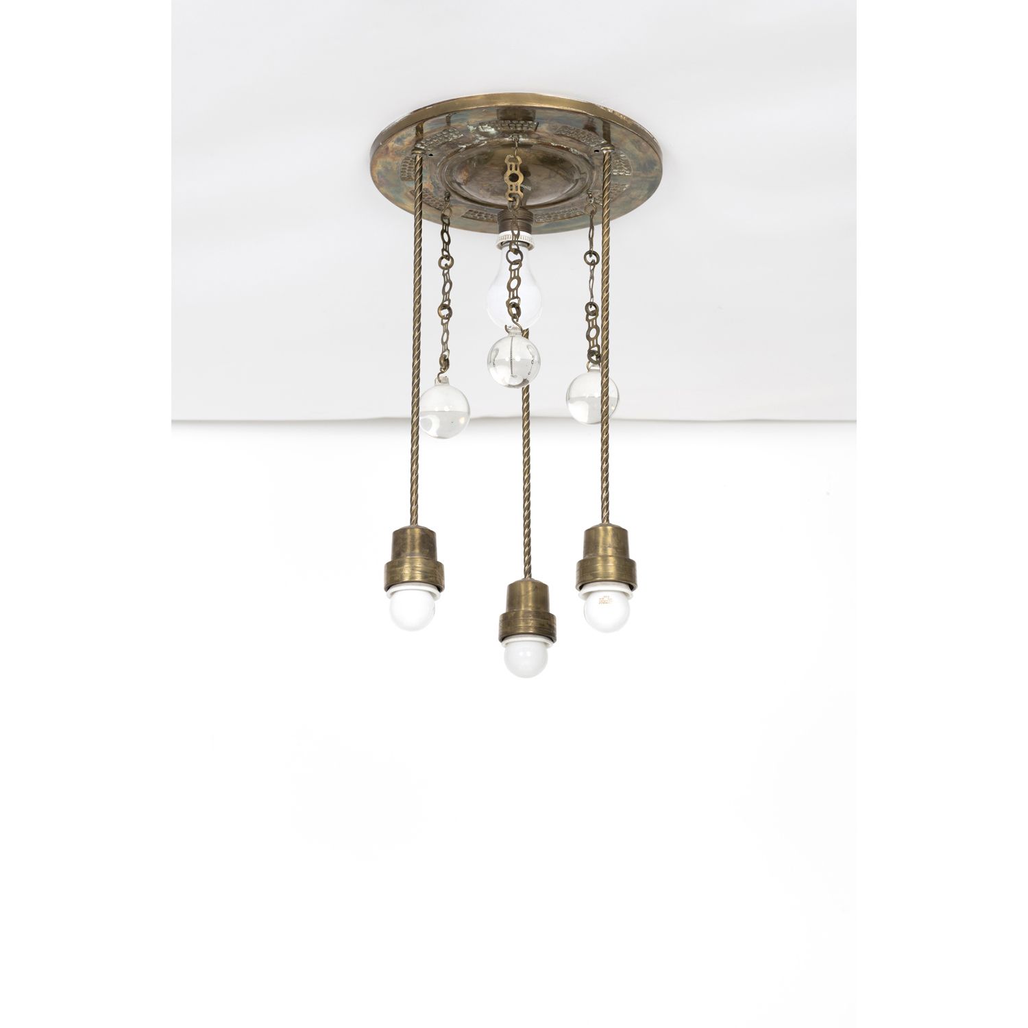 Null 奥地利作品（19-20世纪

吊灯，约1890-1900年

镀铜金属和玻璃

高52 × 直径30厘米