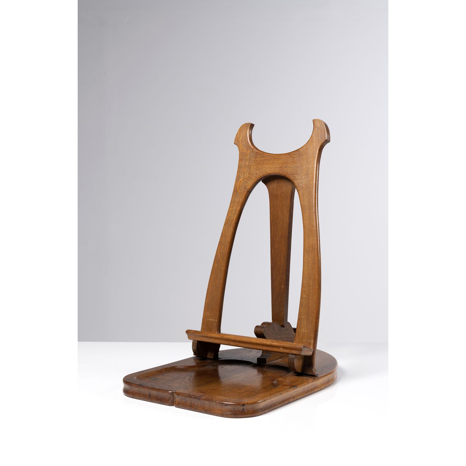 Null Lavoro di arti e mestieri (19°-20°)

Cavalletto da tavolo, circa 1900

Legn&hellip;