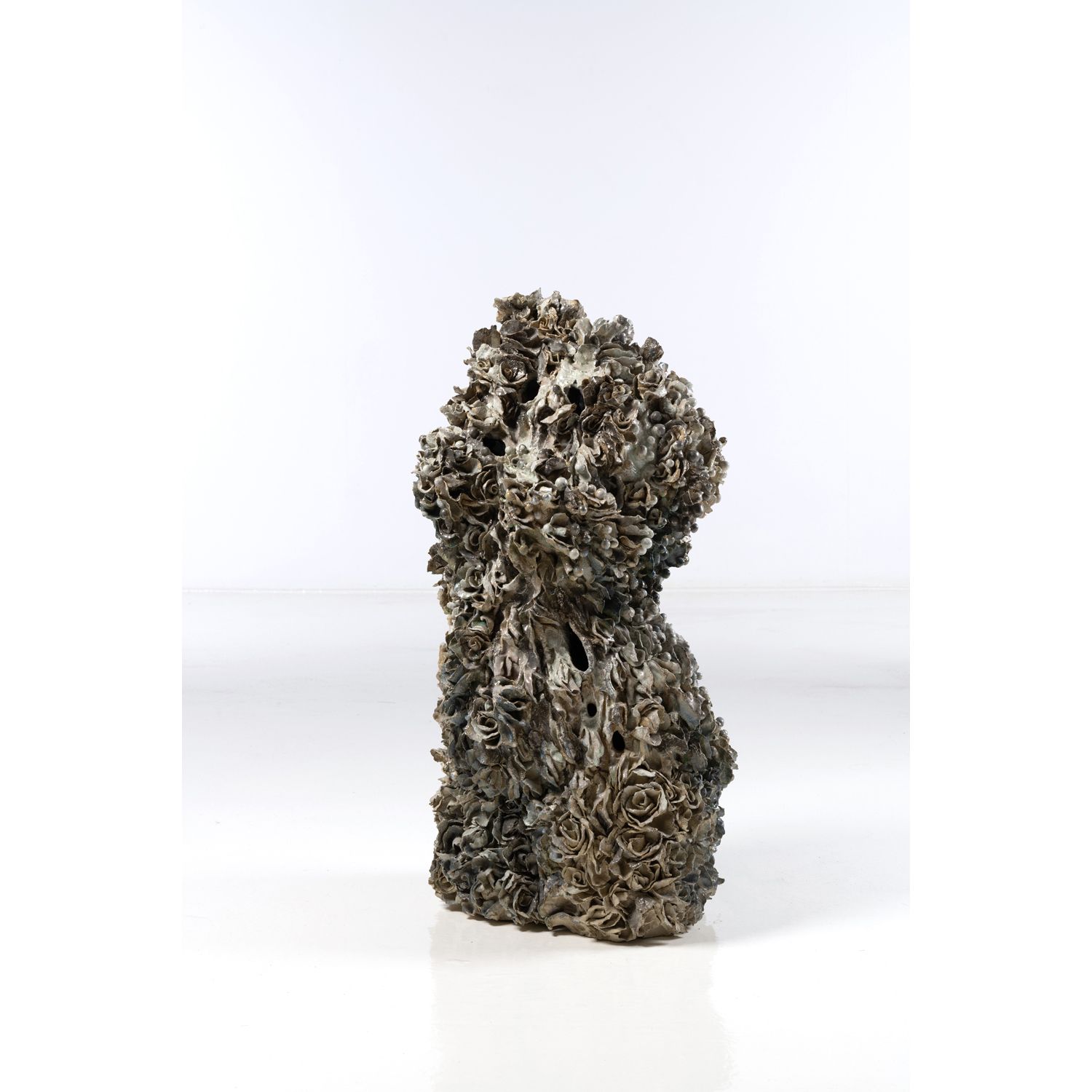 Null 约翰-克雷顿（生于1963年

Odore di Femmina, 躯干与软雨, 2004-2006年

米色Sèvres石器，带有Chamotte和&hellip;