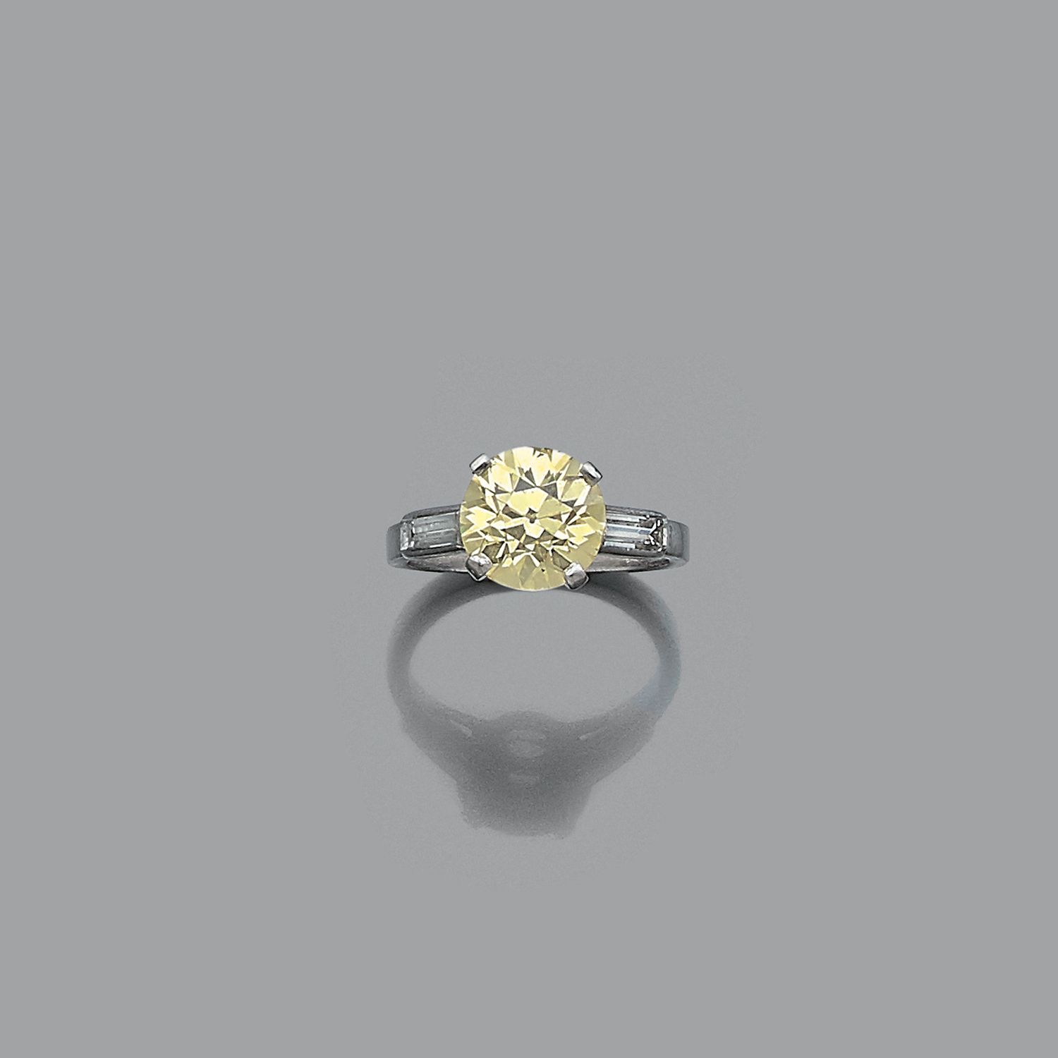 Null Anello in platino (850‰) con un diamante Fancy Vivid Yellow da 1,94 carati &hellip;