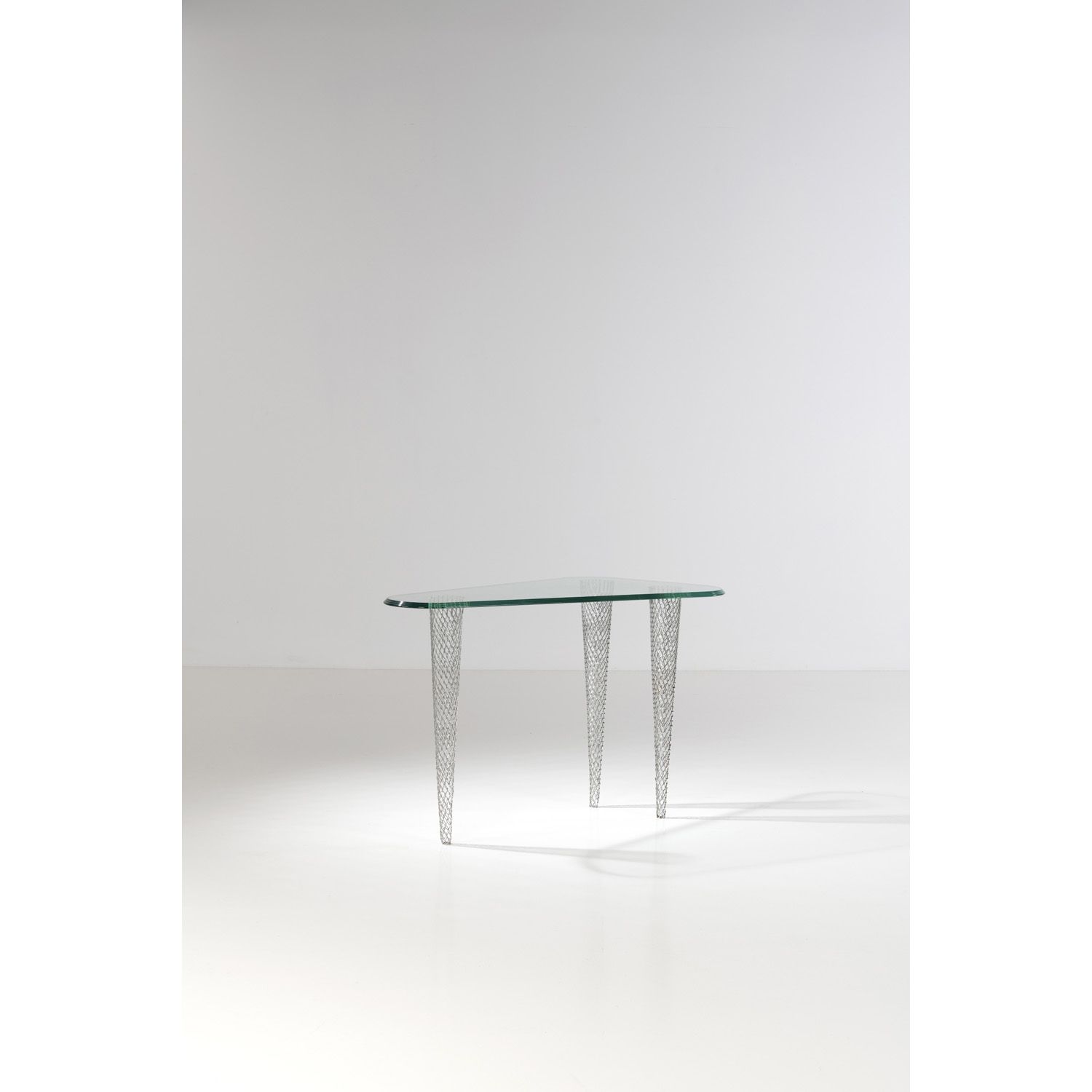 Null Shiro Kuramata (1934-1991)

Console "Twilight Time

Rete di metallo e vetro&hellip;